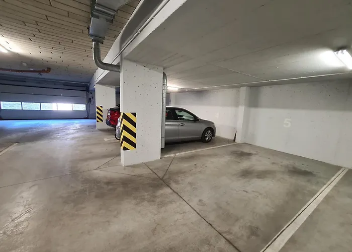 Zurawi Zakatek كولوبرزيغ