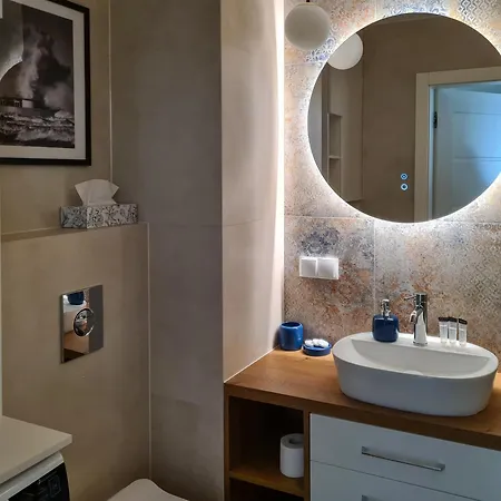 Zurawi Zakatek Apartment